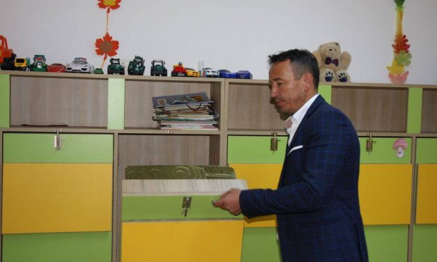 Informare de presă: Elevii și preșcolarii din Prundu Bîrgăului încep școala în cele mai bune condiții!