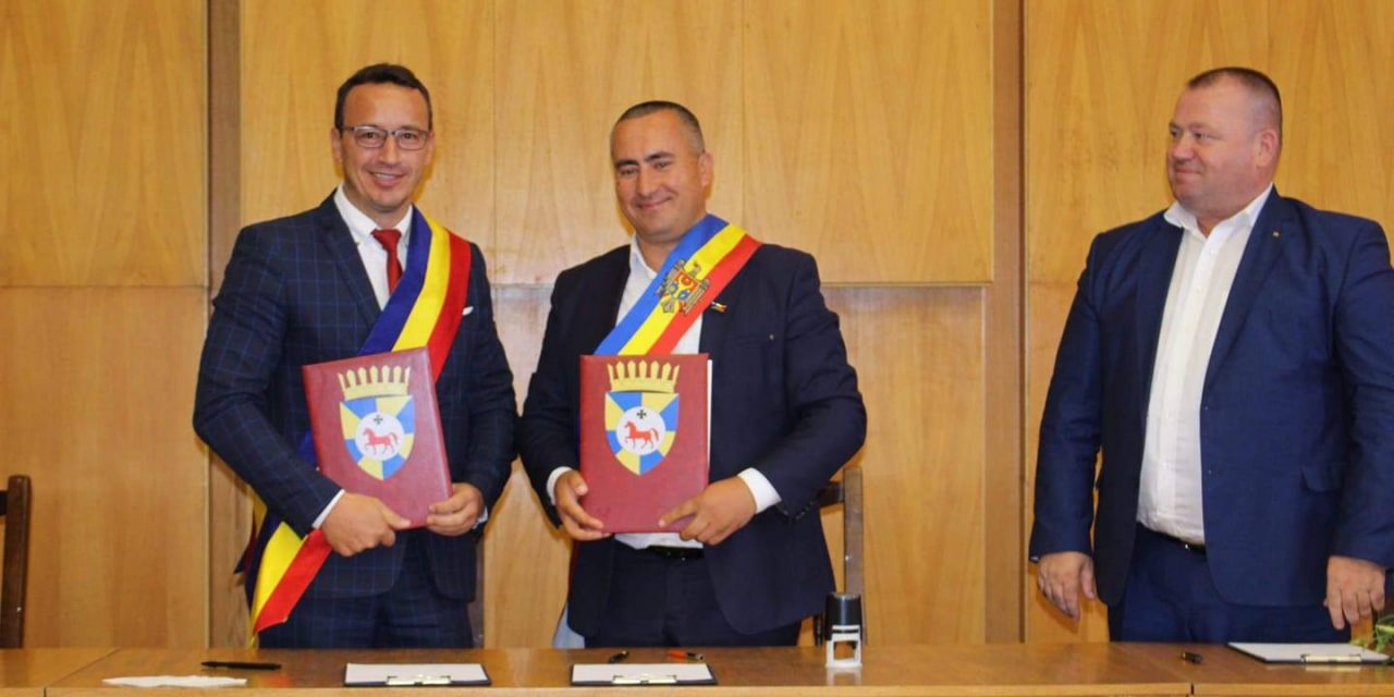 Comunicat de presă: Prundu Bîrgăului s-a înfrățit cu comuna Ciuciulea din Republica Moldova