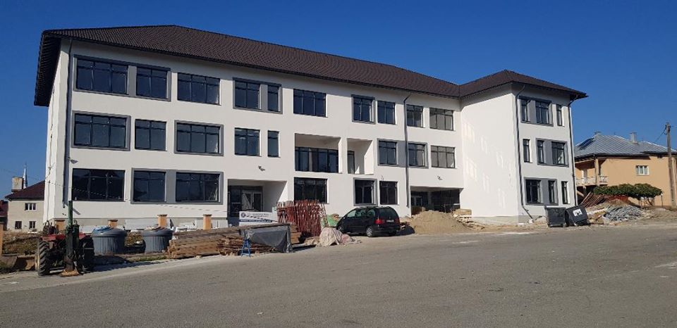 Proiectul privind construirea școlii generale din comuna Prundu Bârgăului se apropie de finalizare!