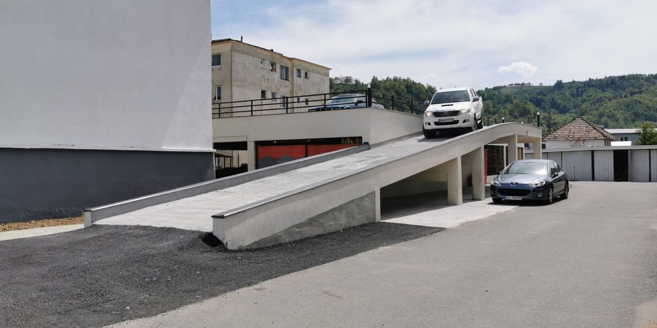 Parking-ul auto din zona blocurilor RAAL a fost finalizat!