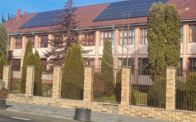 Au început lucrările de montare a panourilor fotovoltaice!